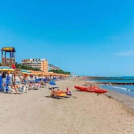 Apartment In Caorle Near
