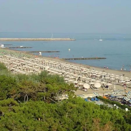 Apartment In Caorle Near *